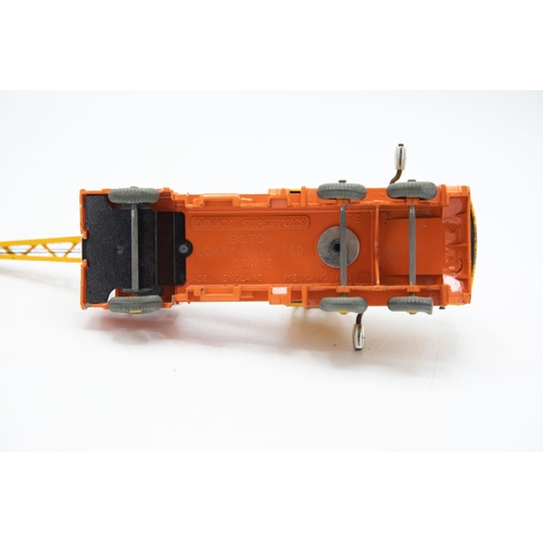 3001 - Dinky Supertoys 972, 20-Ton Lorry-Mounted Crane 