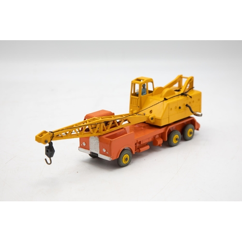 3001 - Dinky Supertoys 972, 20-Ton Lorry-Mounted Crane 