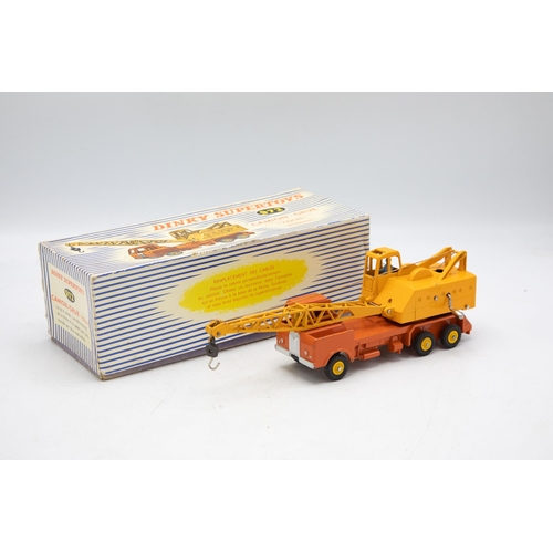 3002 - French Dinky Supertoys 972, CAMION - GRUE 