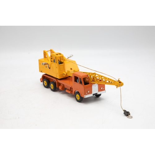 3002 - French Dinky Supertoys 972, CAMION - GRUE 