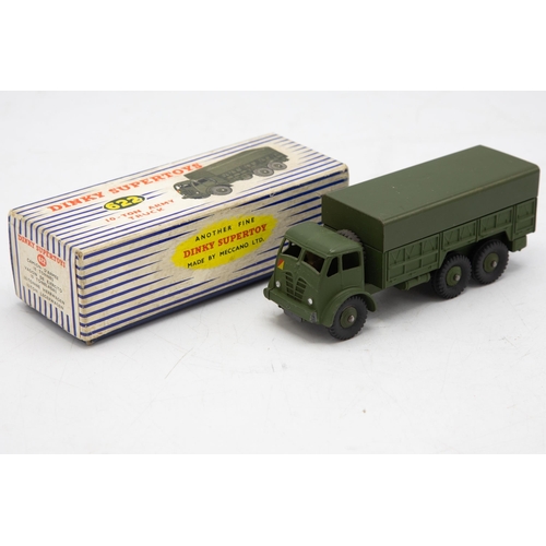 3005 - Dinky Supertoys 622- 10-ton Army Truck clean crisp matte green paintwork. Very near mint and excelle... 