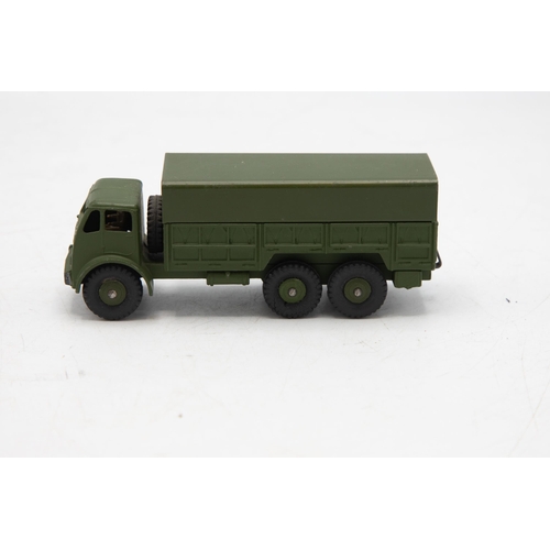 3005 - Dinky Supertoys 622- 10-ton Army Truck clean crisp matte green paintwork. Very near mint and excelle... 