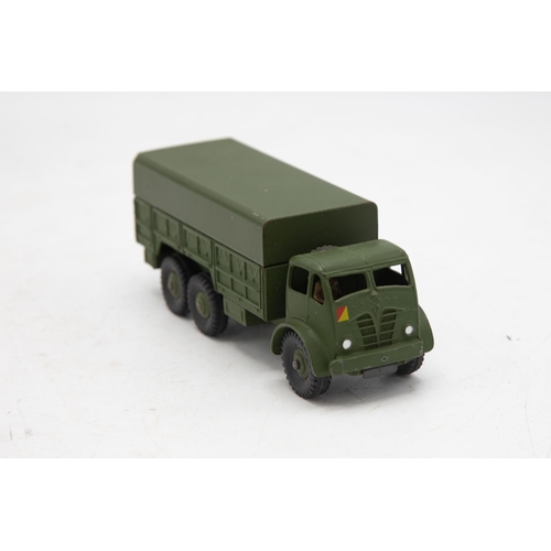 3005 - Dinky Supertoys 622- 10-ton Army Truck clean crisp matte green paintwork. Very near mint and excelle... 