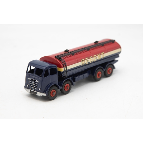 3006 - Dinky Toys No. 942 Foden 14-Ton Tanker 