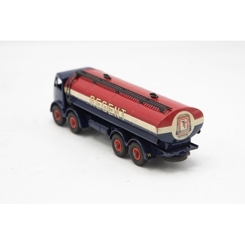 3006 - Dinky Toys No. 942 Foden 14-Ton Tanker 