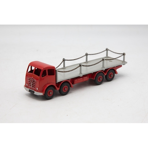 3008 - Dinky Supertoys No. 905 Foden Flat Truck - with Chains. Red cab with grey base. All original chainpo... 