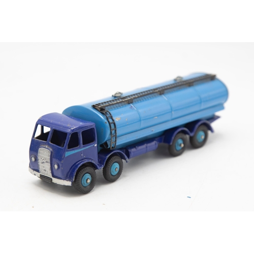 3009 - Dinky Supertoys No. 504 Foden 14-Ton Tanker. Two-tone blue and 1st-type grille and cab. Model in ver... 