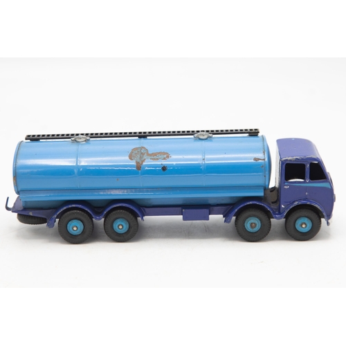 3009 - Dinky Supertoys No. 504 Foden 14-Ton Tanker. Two-tone blue and 1st-type grille and cab. Model in ver... 