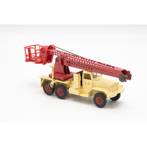 3011 - Dinky Supertoys No. 977 - Commercial Servicing Platform Vehicle. Scarce model in good condition (wit... 