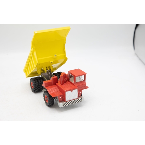 3014 - Dinky Toys  No. 924 Aveling-Barford 'Centaur' Dump truck, near mint and boxed.