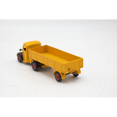 3017 - Dinky Toys No. 921 Articulated Lorry. Yellow Bedford. Model very near mint - a bright example in an ... 