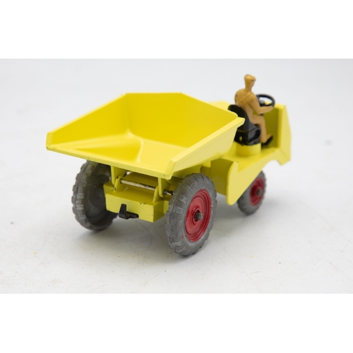 3021 - Dinky Supertoys No. 962 - Muir-Hill Dumper Truck, Mint model in very, near mint Box