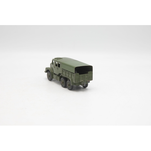 3034 - Dinky Toys 689 Medium Artillery Tractor, good striped box (split on one corner) minor playwear, exce... 