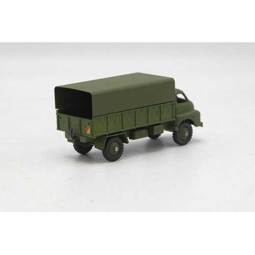 3035 - Dinky Toys 621 3-ton Army Wagon, Bedford lorry, mint and boxed