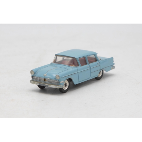 3050 - Dinky Toys 117 Opel Kapitan, blue, excellent and boxed