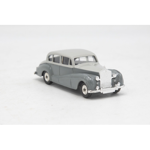 3051 - Dinky Toys 150 Rolls-Royce Silver Wraith, two-tone grey, near mint and boxed