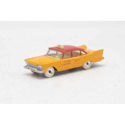 3057 - Dinky Toys 265 Plymouth U.S.A Taxi, Plymouth Plaza, near mint and boxed