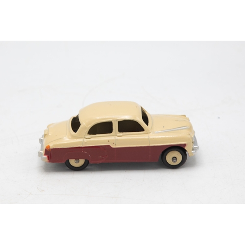 3066 - Dinky Toys 164 Vauxhall Cresta Saloon, two-tone maroon and cream, correct colour spot on crisp box, ... 