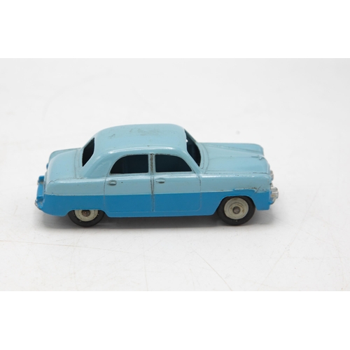 3070 - Dinky Toys  162, Ford Zephyr Saloon, light and dark blue two-tone, crisp box with correct colour spo... 