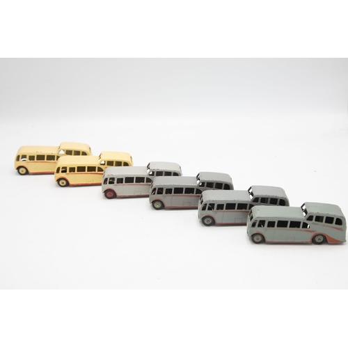 3075 - Dinky Toys 29 F TRADE BOX 6 Observation Coach within, displays well, two models in cream and four in... 