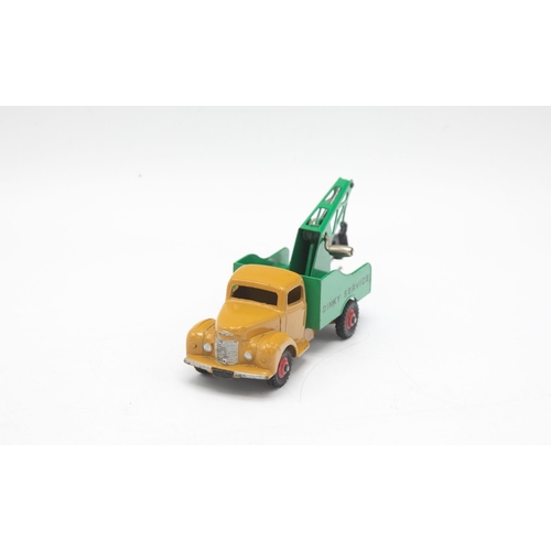 3098 - Dinky Toys 430 Breakdown Lorry, Commer Chassis, with towing crane-hook, excellent to near mint model... 