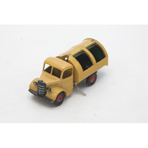 3099 - Dinky Toys 252- Refuse Wagon, a Bedford chassis, crisp box with minor creasing and one small end-fla... 