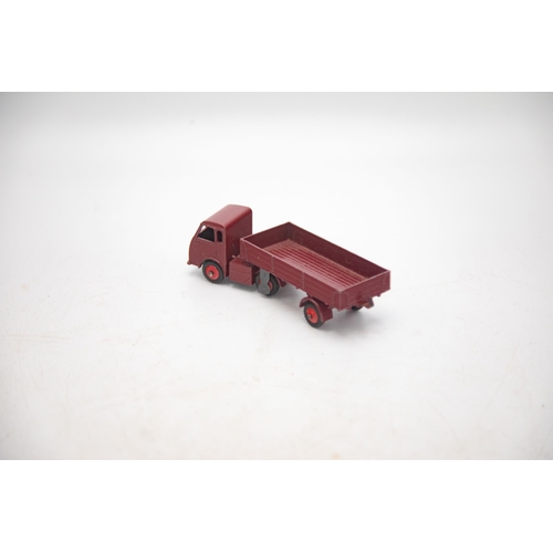 3103 - Dinky Toys 422 Electric Articulated Lorry, British Railways transfer is perfect, box is clean though... 