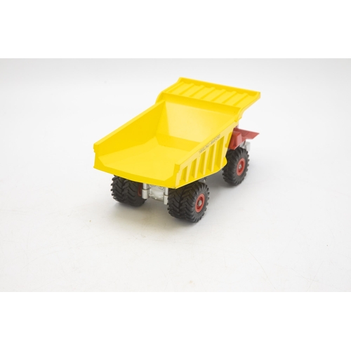 3105 - Dinky Toys 924 Aveling-Barford 'Centaur' Dump Truck. With simulated HYDRAULIC TIPPING action. Plus a... 