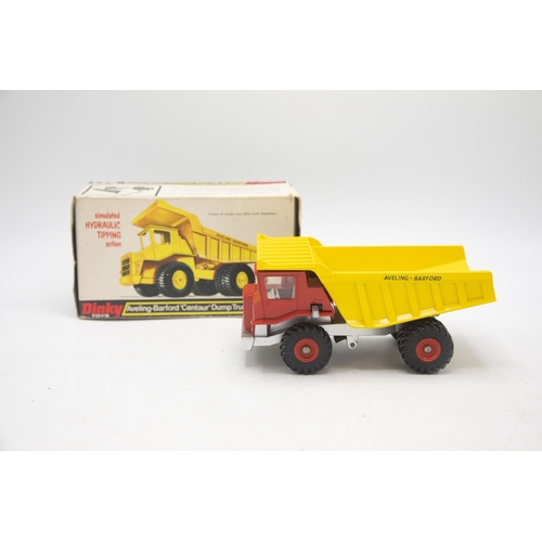 3105 - Dinky Toys 924 Aveling-Barford 'Centaur' Dump Truck. With simulated HYDRAULIC TIPPING action. Plus a... 