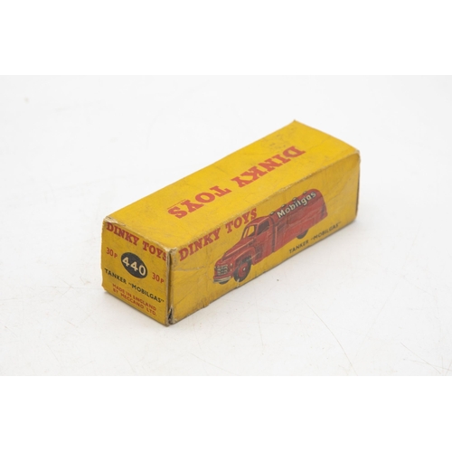 3113 - Dinky Toys 440/30p Tanker 