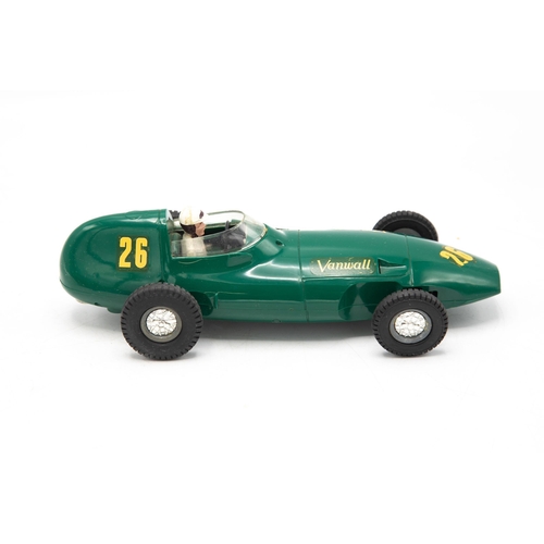 3123 - Tri-ang Minic Electric Vanwall, 1:20 scale racing car, complete original box and display plinth exce... 