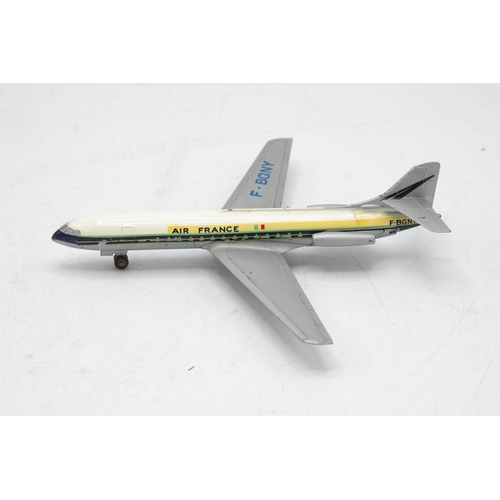 3124 - Dinky Supertoys 997 Caravelle SE 210 Airliner, Air France livery transfers almost perfect, minor pla... 