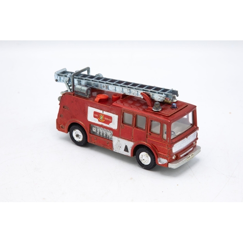 3131 - Dinky Toys 285  Merryweather Marquis Fire Tender, new old shop stock, all inner packing present, pli... 