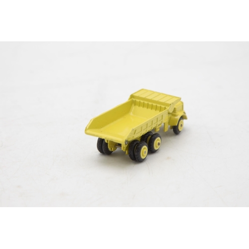 3137 - Dinky Toys mini Dinky 97, Euclid R-40, garage 'box' strap-down fastenings present, 1/64 scale, near ... 