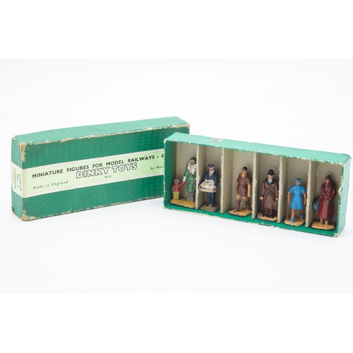 3144 - Dinky Toys No. 3 PASSENGERS Miniature Figures For Model Railways Gauge 'O', six good condition figur... 