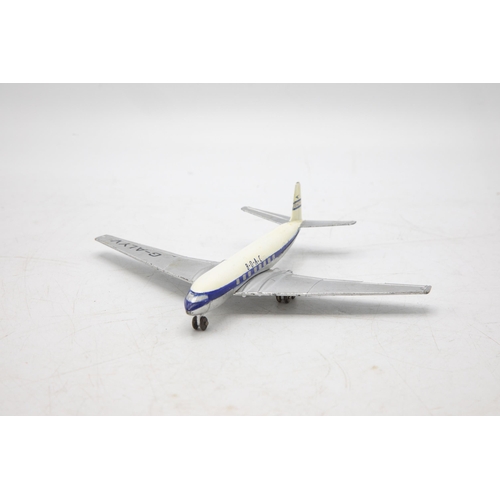 3147 - Dinky Toys 999 D.H. Comet Airliner, excellent model in good box