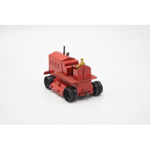 3149 - Dinky Supertoys  963 Blaw Knox Heavy Tractor, red, near mint model missing both caterpillar tracks (... 