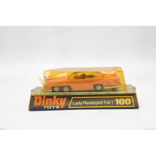 3152 - Dinky Toys 100 Lady Penelopes FAB 1 from TV series Thunderbirds, cast detailed wheel hubs, pink body... 