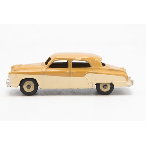 3166 - Dinky Toys 172 Studebaker Land Cruiser, two-tone correct colour spot on box, two end-flaps missing, ... 