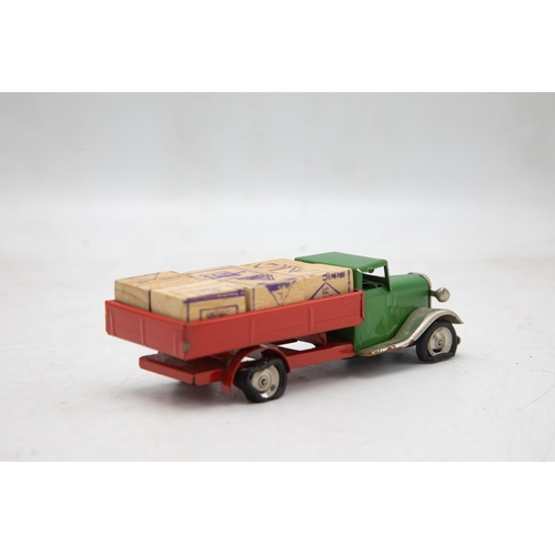 3168 - Tri-ang Minic Delivery Lorry 25M, clockwork working, with load of six crates and unusually clear ste... 