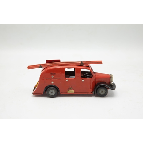 3172 - Tri-ang Minic Fire Engine 62M, clockwork (working), red and black paintwork, all transfers excellent... 