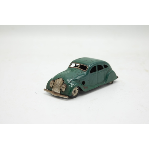 3176 - Tri-ang Minic 9M, Streamline Saloon Car, green, working clockwork motor, excellent condition