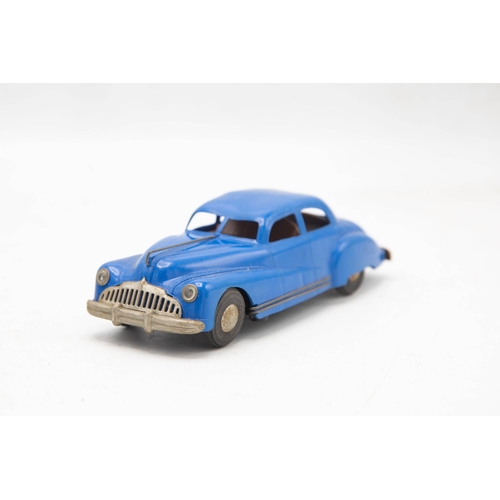 3179 - Tri-ang Minic No 2 series Buick, clockwork, blue plastic body, brown interior, packing piece in box,... 