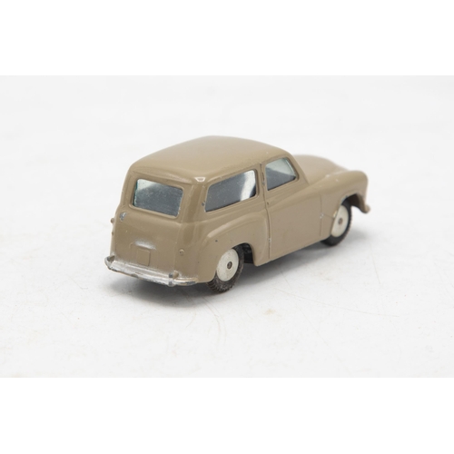 3193 - Corgi Toys 206 Hillman Husky, taupe (dark beige), excellent and boxed