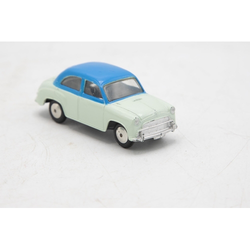 3195 - Corgi Toys 202 Morris Cowley Saloon, two tone blue roof blue/mint green,  tin base, end flap missing... 