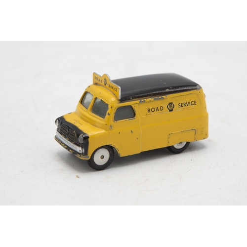 3197 - Corgi Toys 408 Bedford AA Road Service Van, some chips, main box end-flap missing, very good and box... 