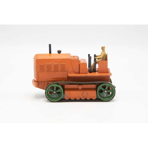 3219 - Dinky Supertoys Blaw Knox Heavy Tractor, running on the original rubber tracks, slightly rare orange... 