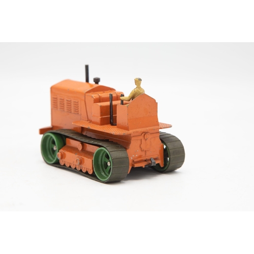 3219 - Dinky Supertoys Blaw Knox Heavy Tractor, running on the original rubber tracks, slightly rare orange... 