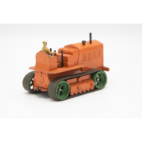 3219 - Dinky Supertoys Blaw Knox Heavy Tractor, running on the original rubber tracks, slightly rare orange... 