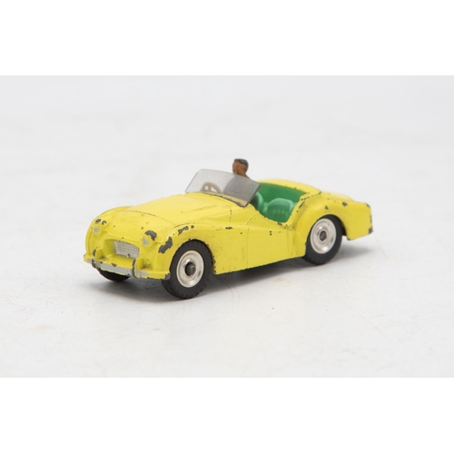 3224 - Dinky Toys 105 Triumph TR2 Sports, scarce civilian version, spun hubs, yellow in correct colour spot... 